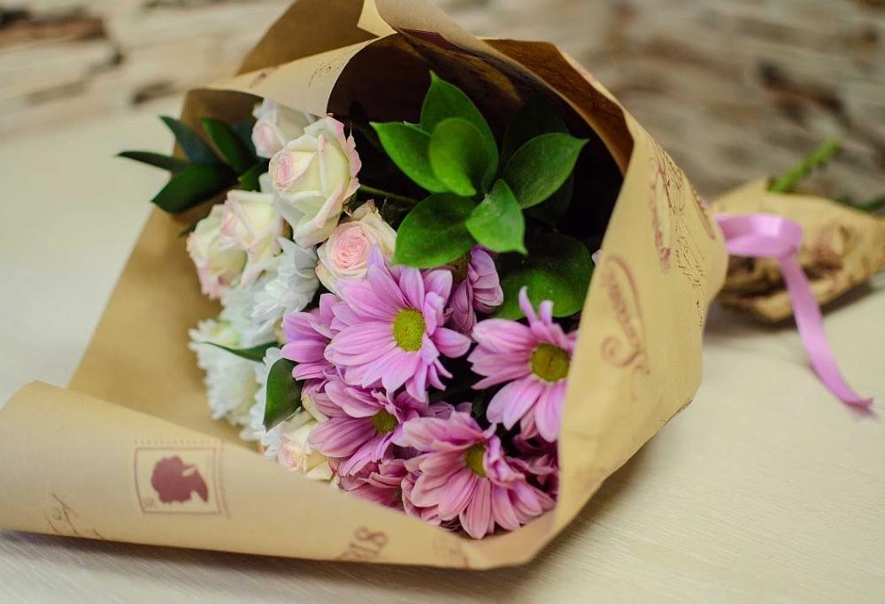 Букет цветов из: Розы и Хризантемы в Коростово