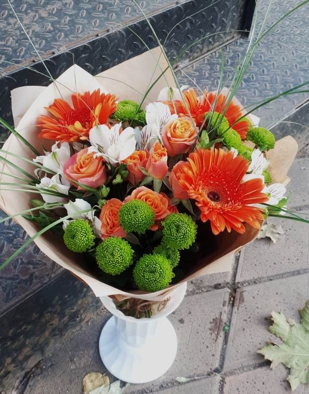 Букет цветов из: Герберы, Хризантемы, Альстромерии и Розы в Коростово
