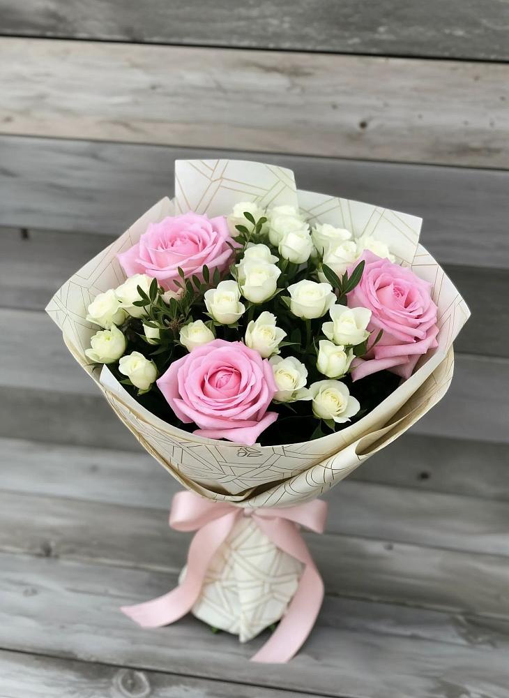 Букет цветов из: Розы в Коростово