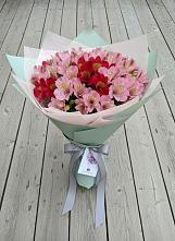 Букет цветов из:  Альстромерии в Коростово