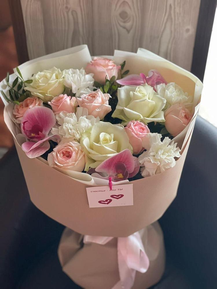 Букет цветов из: Орхидеи, Розы и Гвоздики в Коростово