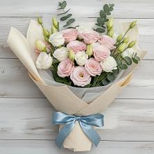 Букет цветов из:  Лизиантусы в Коростово