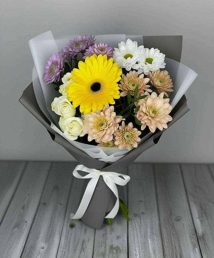 Букет цветов из: Розы, Герберы и Хризантемы в Коростово
