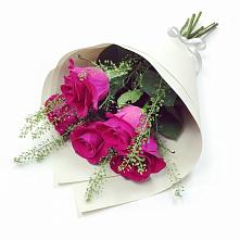 Букет цветов из:  Розы в Коростово