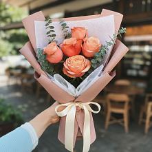 Букет цветов из:  Розы в Коростово