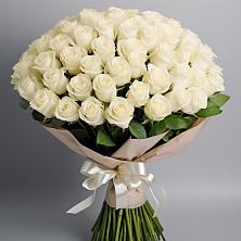 Букет 101 беля роза Белоснежка в Коростово