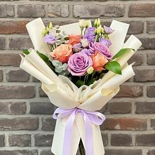 Букет цветов из:  Лизиантусы и Розы #REPLACE_PRED# Коростово