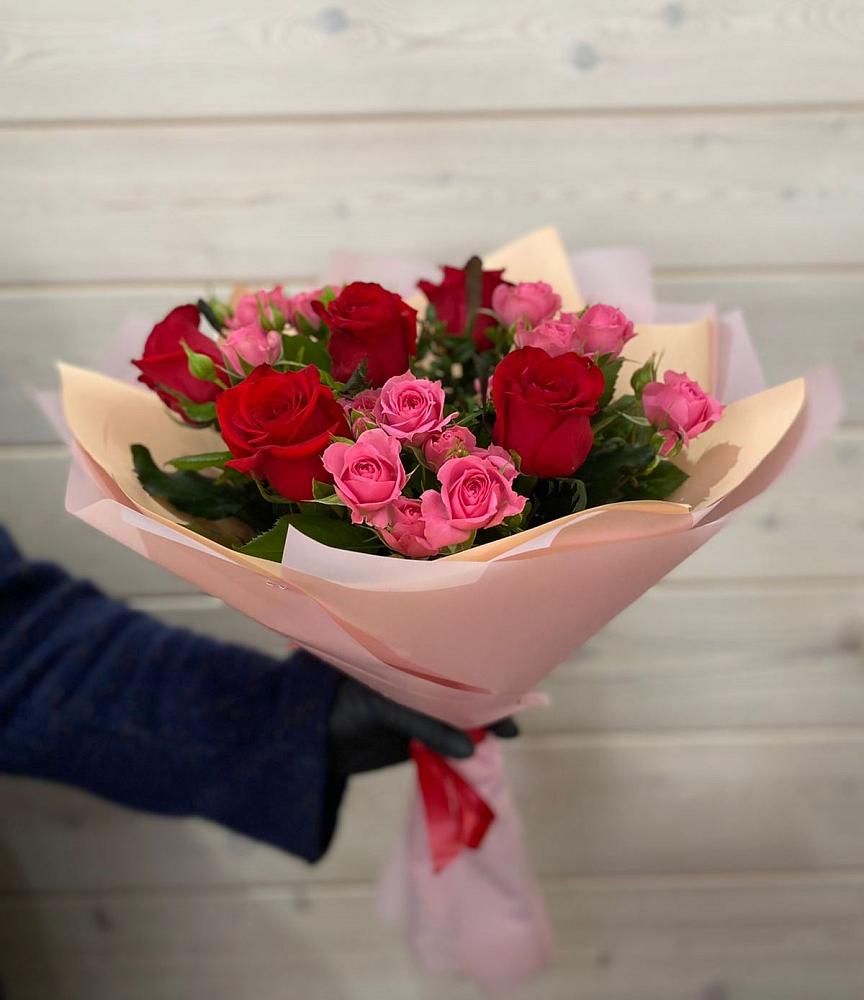 Букет цветов из: Розы в Коростово