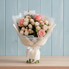 Букет цветов из:  Розы в Коростово
