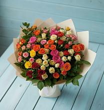 Букет Микс из разноцветных кустовых роз в Коростово