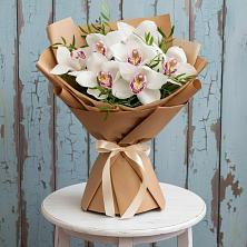 Букет цветов из:  Орхидеи и Розы в Коростово