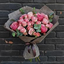 Букет цветов из:  Розы в Коростово